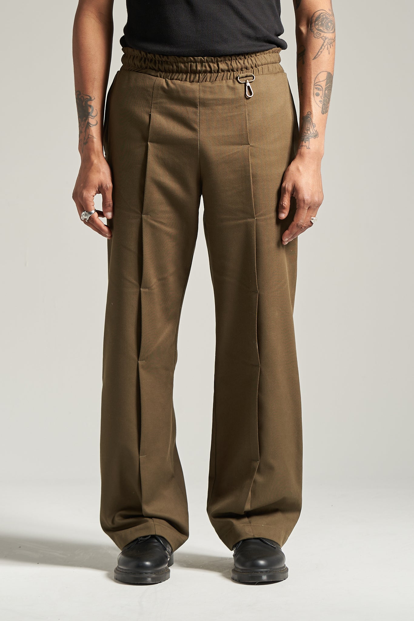 The Moss Green Pleat Pant