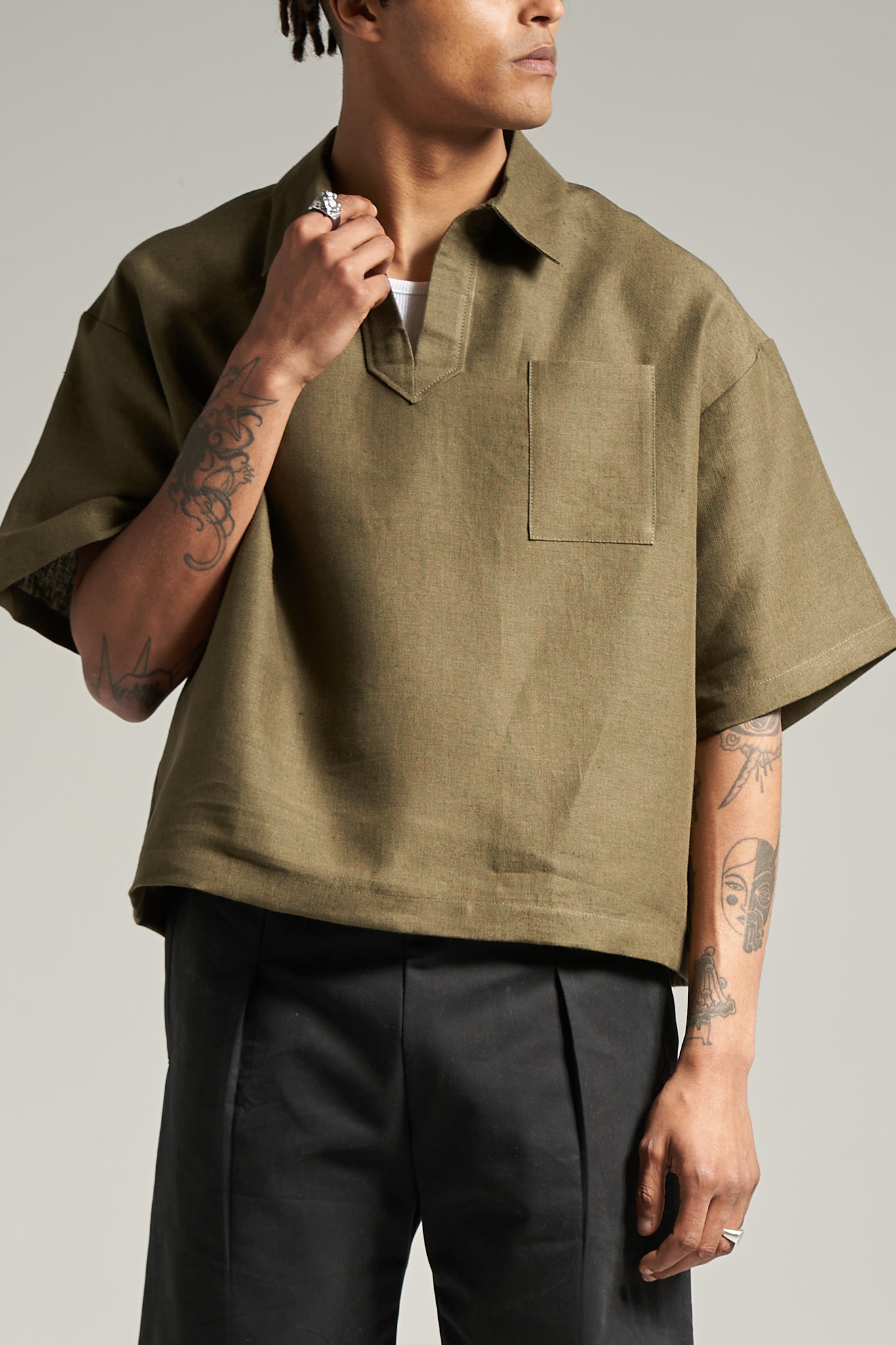 The Moss Linen Flow Polo