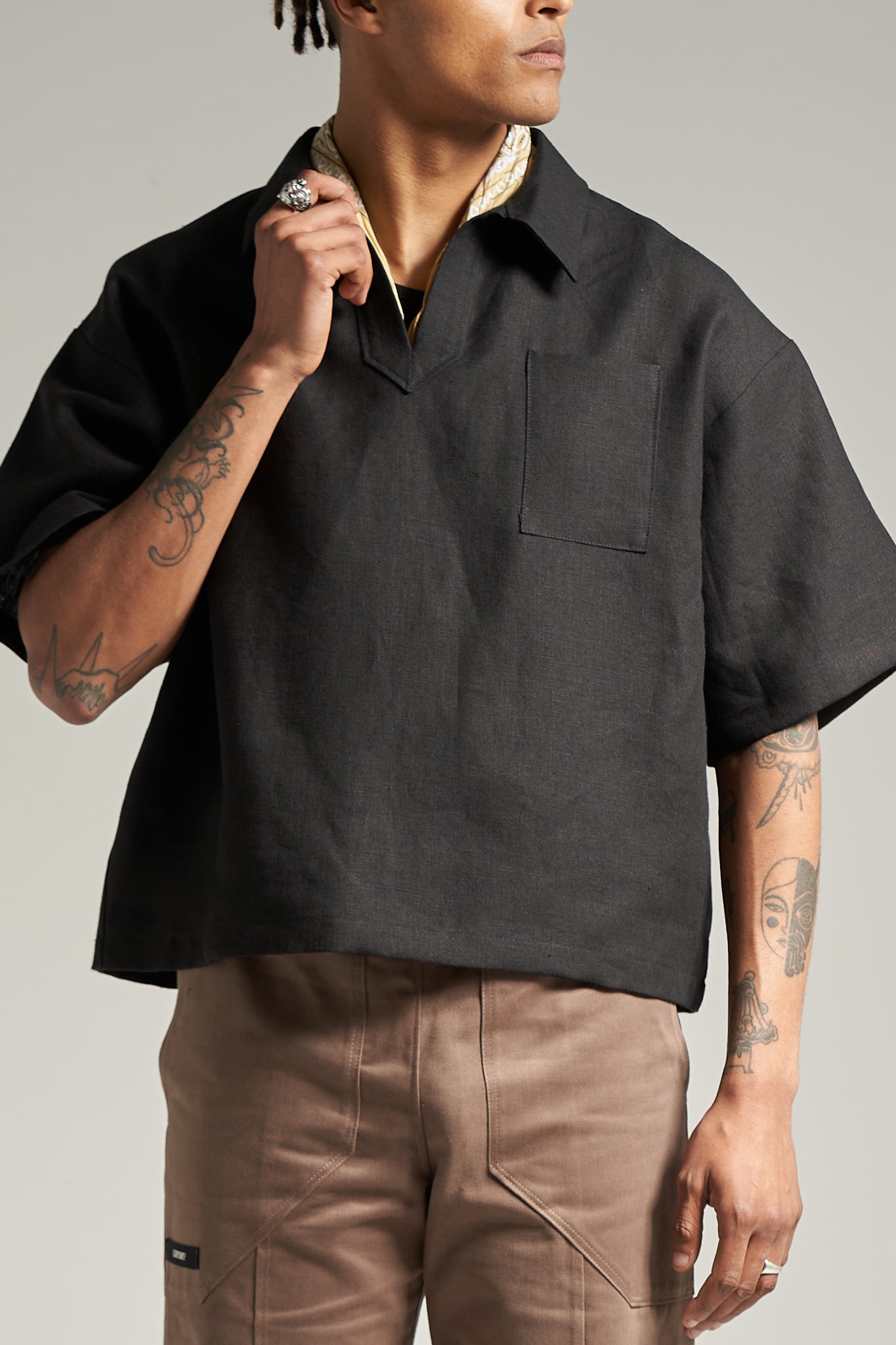 The Blackout Linen Flow Polo