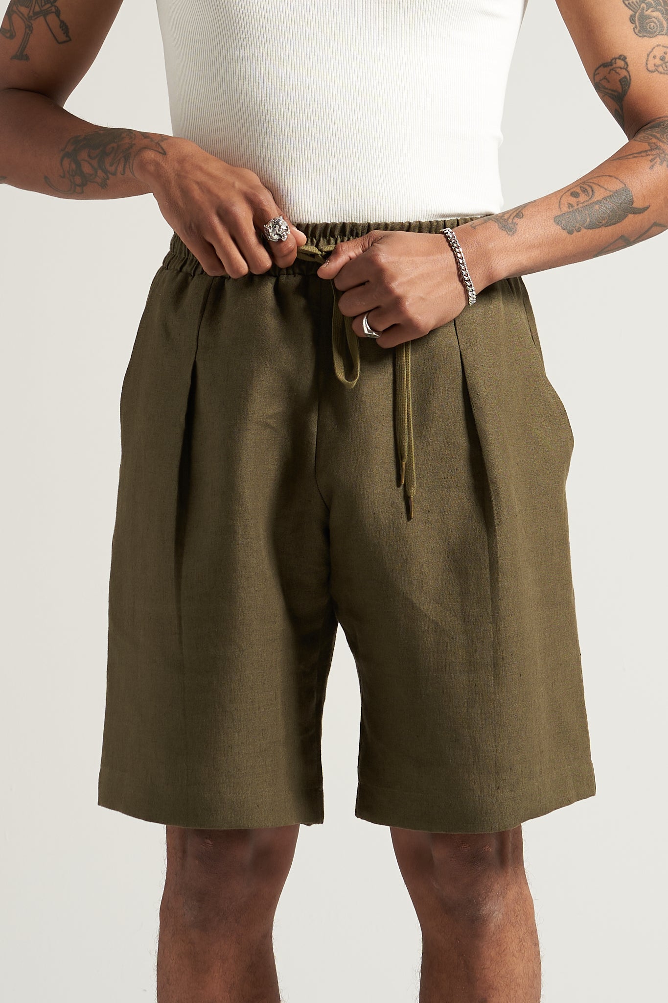 The Moss Linen Flow Short