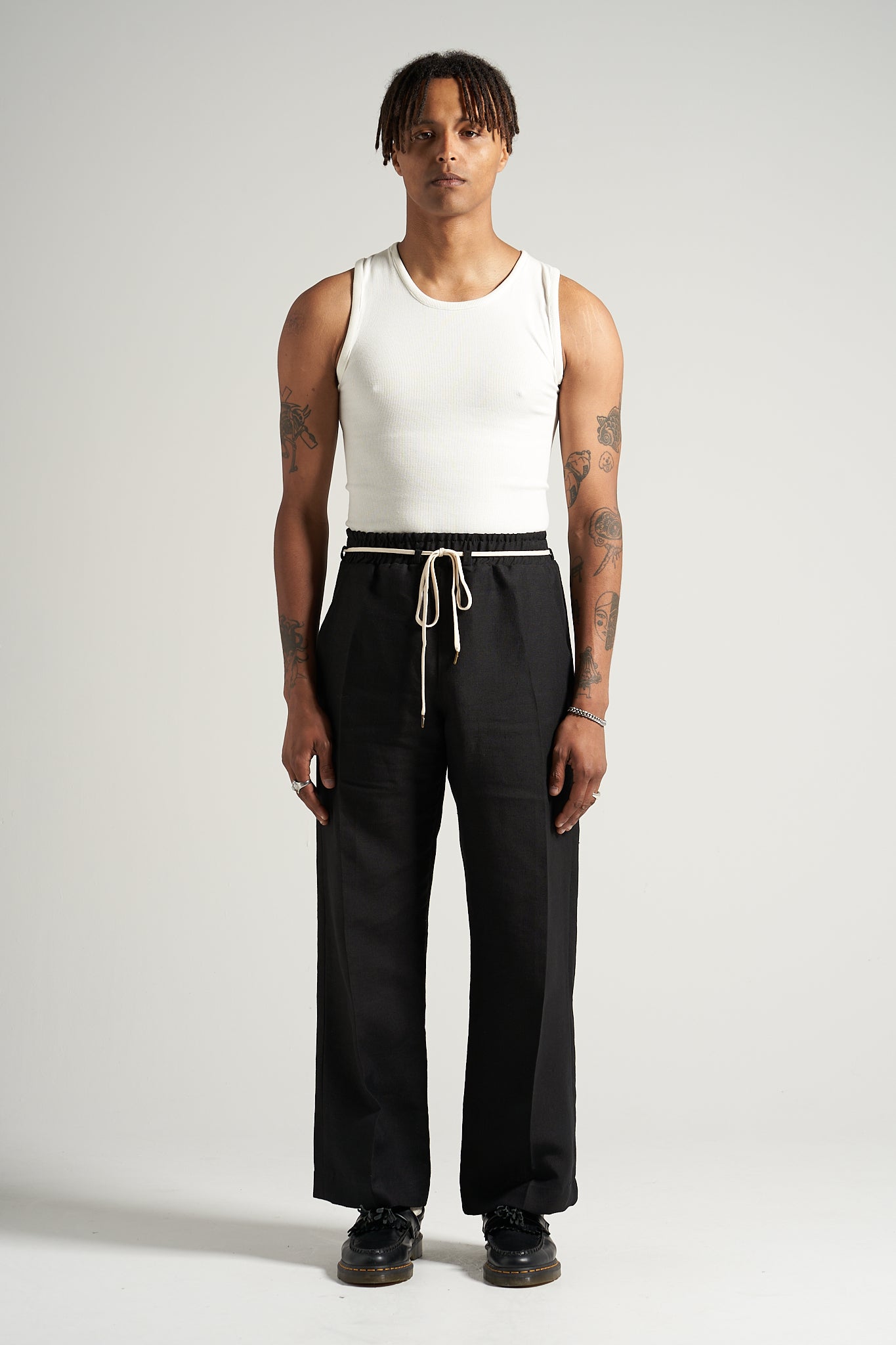 The Black Linen Flow Pant