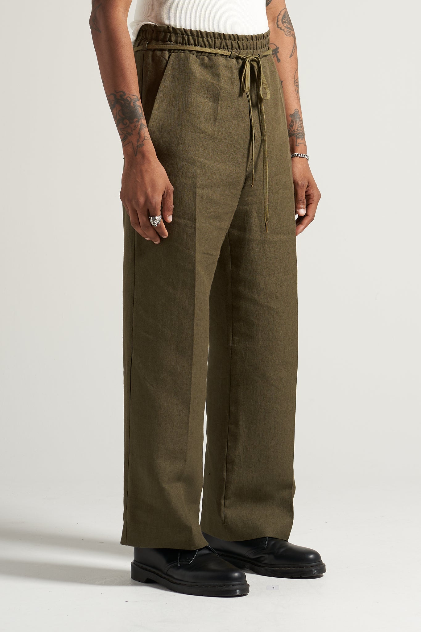 The Moss Linen Flow Pant