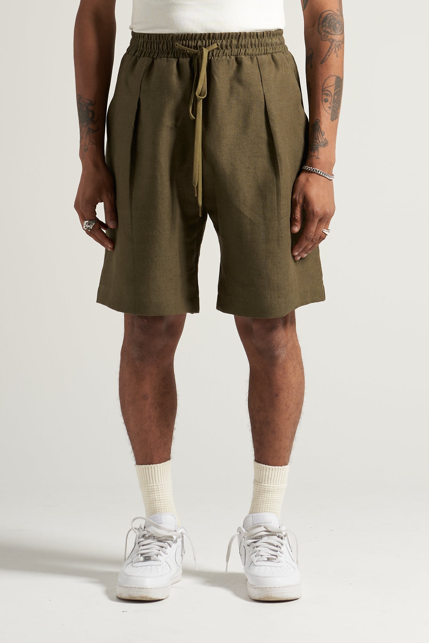 The Moss Linen Flow Short