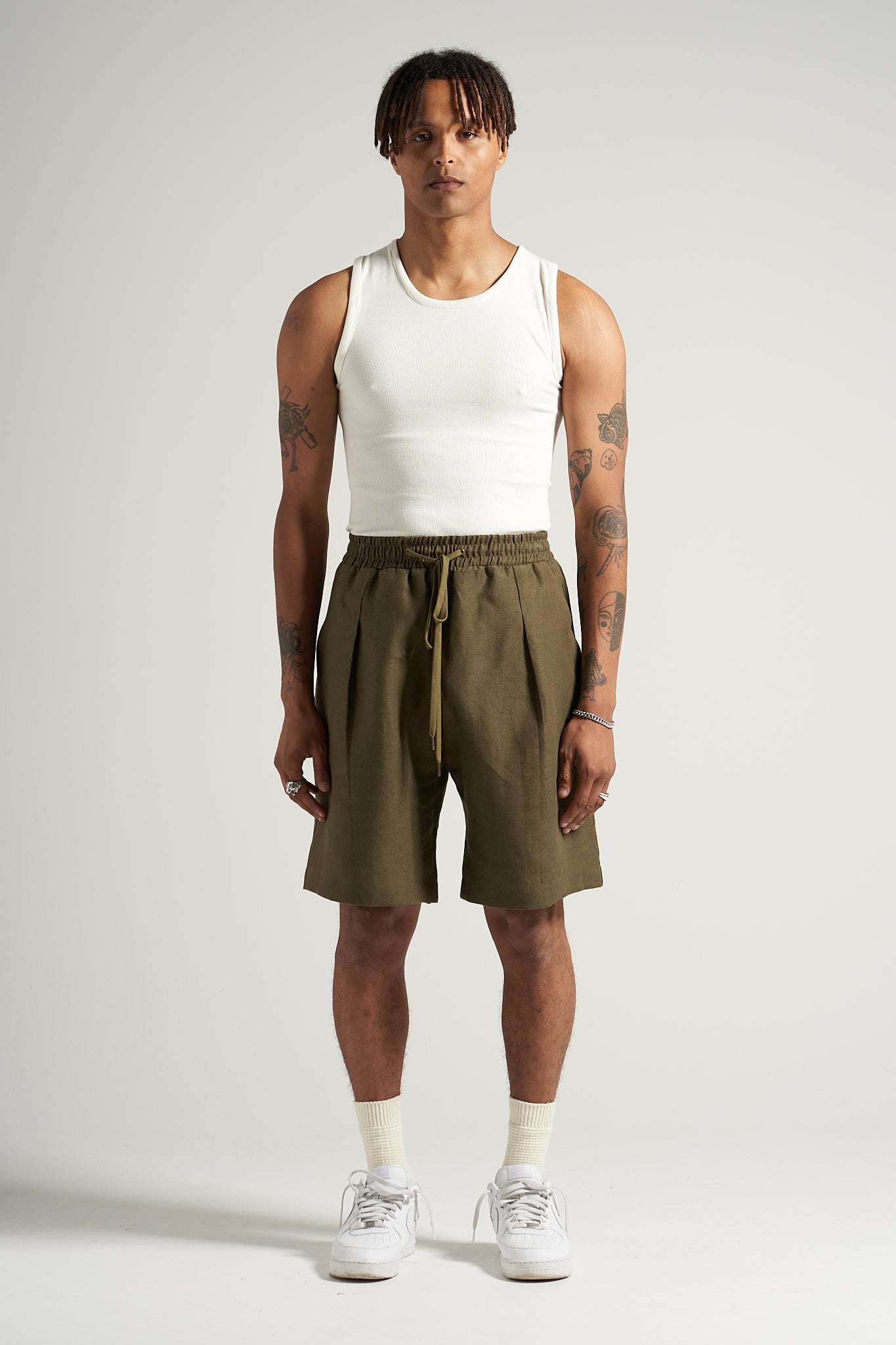 The Moss Linen Flow Short